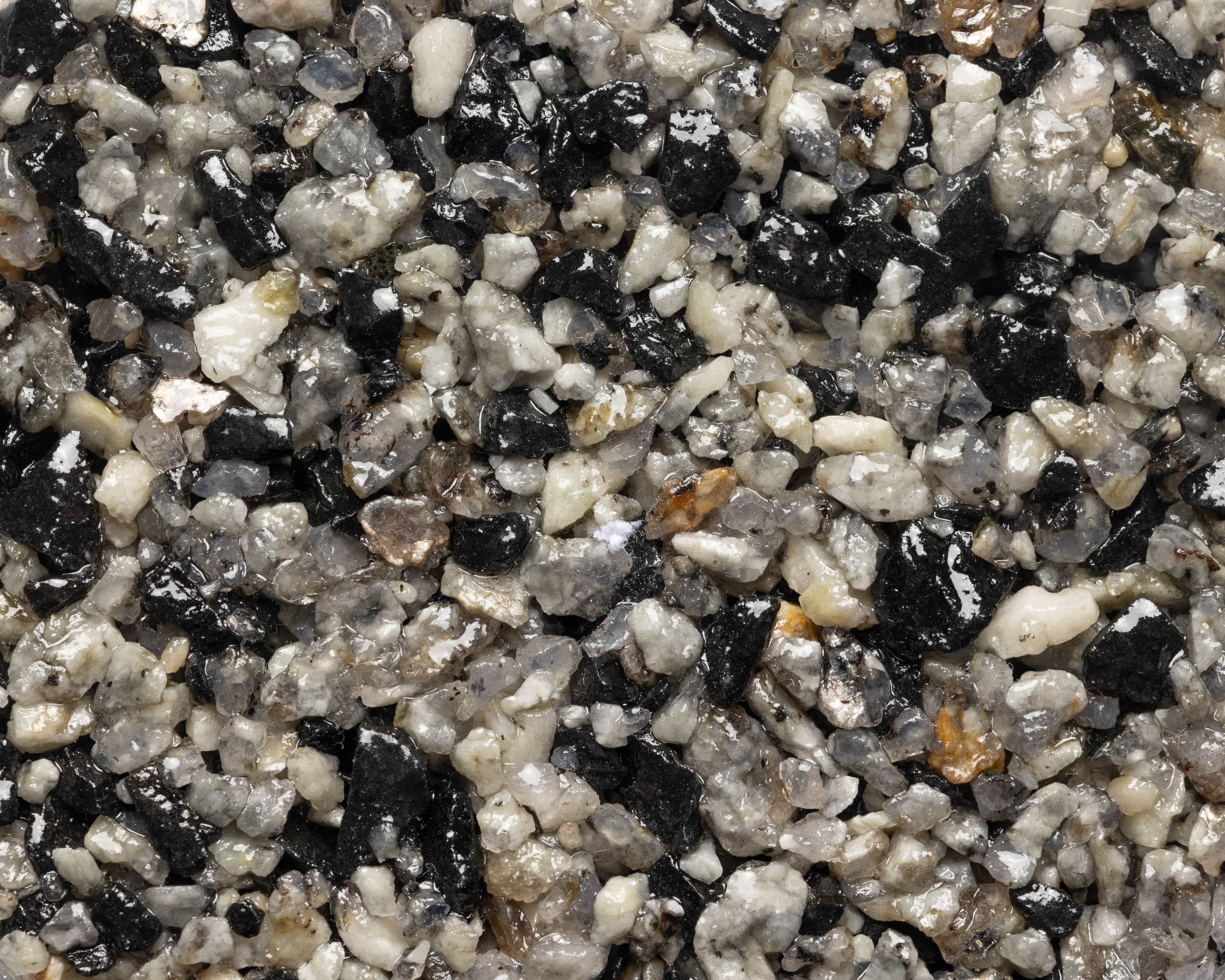 Levana UV Resin Bound Mix 1 - 5mm - Resin Mill